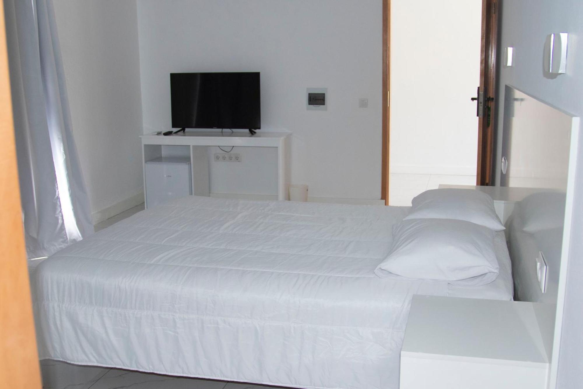 The View Hotel Sao Filipe Bagian luar foto