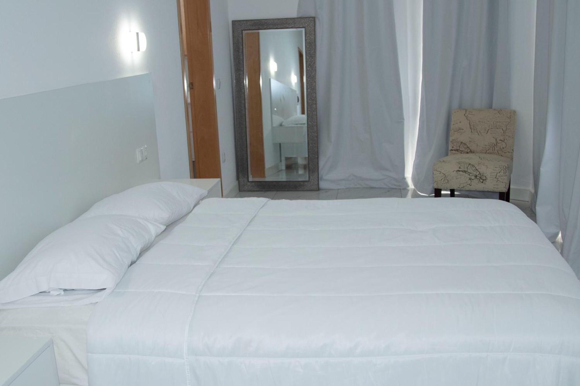 The View Hotel Sao Filipe Bagian luar foto