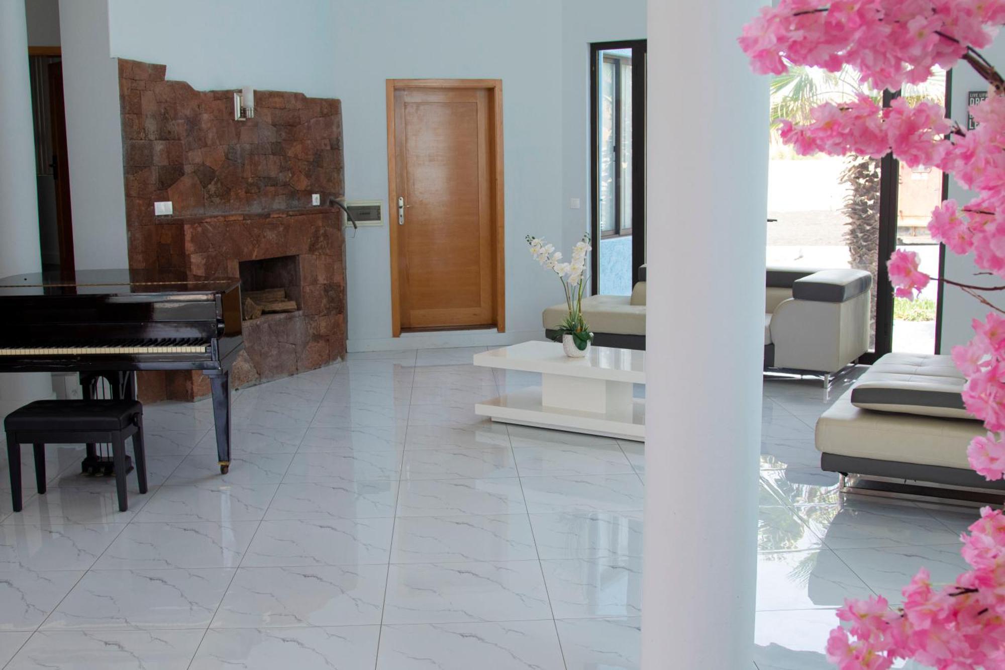 The View Hotel Sao Filipe Bagian luar foto